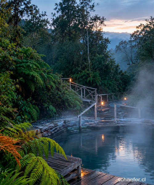 Tour Termas de Cahuelmó (Parque Nacional Pumalín)